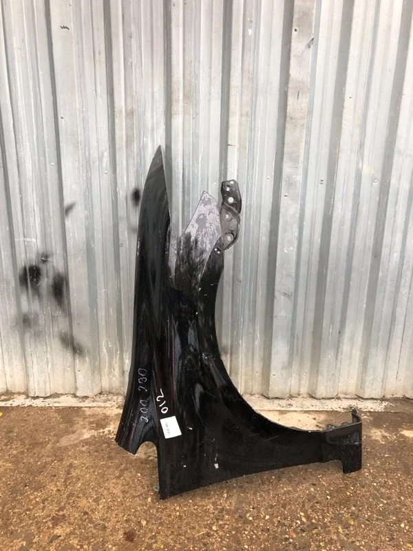 Крыло Honda Civic 8 2006-2011 60211SNBJ00ZZ 4D, переднее правое