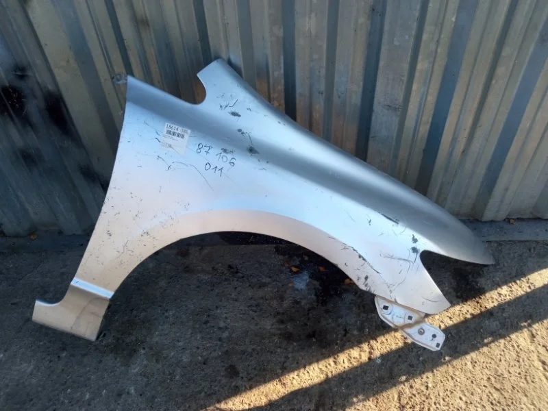Крыло Honda Civic 8 2006-2011 60211SNBJ00ZZ 4D, переднее правое
