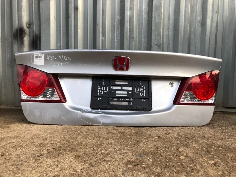 Крышка багажника Honda Civic 8 2006-2008 68500SNBG00ZZ FD1 4D