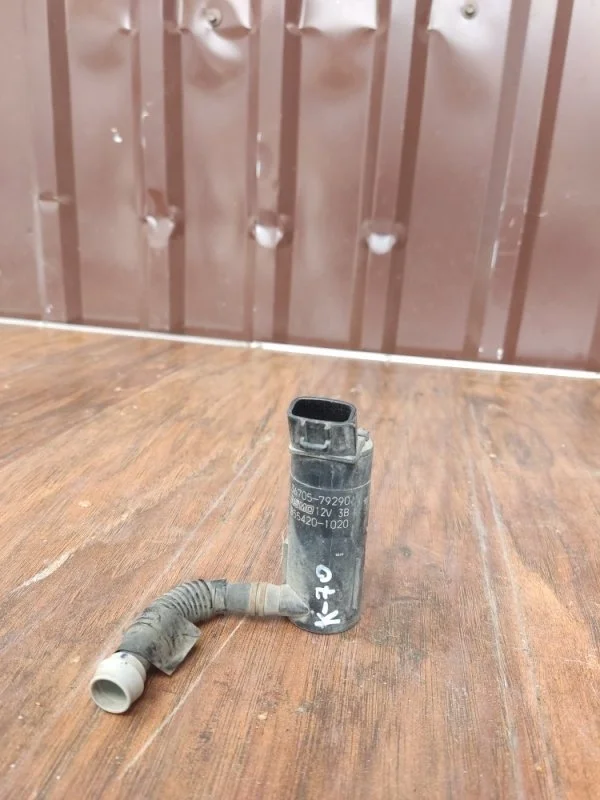 Мотор омывателя фар Toyota Camry 2018-2023 8528047010 70