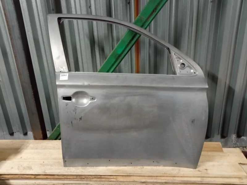 Дверь Mitsubishi Outlander 3 2015-2021 5700B844, передняя правая