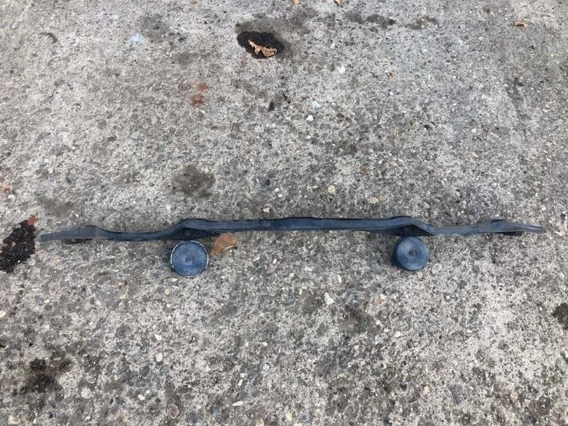 Усилитель бампера Toyota RAV4 2006-2012 5202942070 30, передний