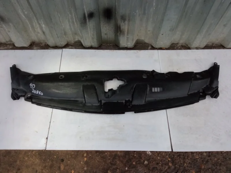 Накладка замка капота Honda Civic 8 2006-2011 71125SNB000 4D