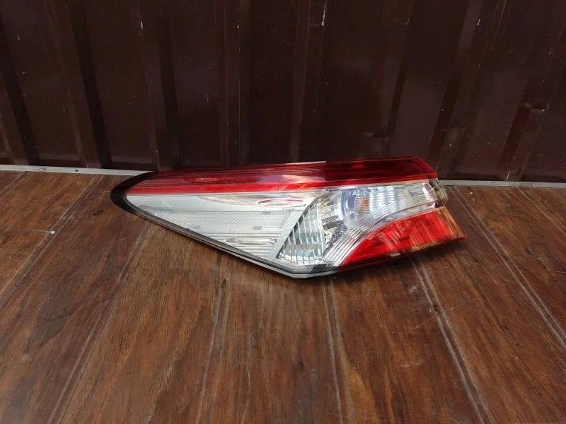 Фонарь Toyota Camry 2018-2021 8156133660 70, левый