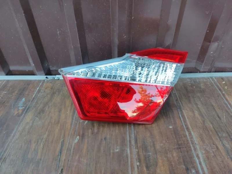 Фонарь Toyota Camry 2011-2014 8158133220 50, правый