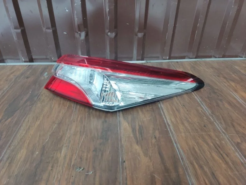 Фонарь Toyota Camry 2018-2021 8155133660 70, правый