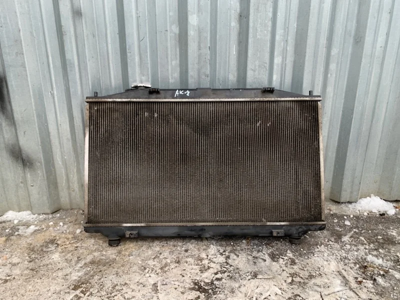 Радиатор охлаждения Honda Accord 8 2008-2010 19010RL6R51