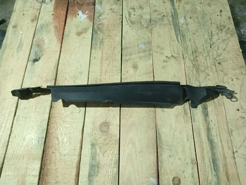 Пыльник крыла Toyota Land Cruiser 2007-2012 5380660020 200, передний левый
