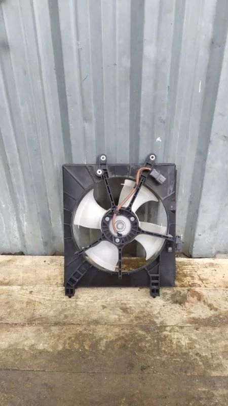 Диффузор вентилятора кондиционера Honda Accord 7 2005-2007 141CE4172