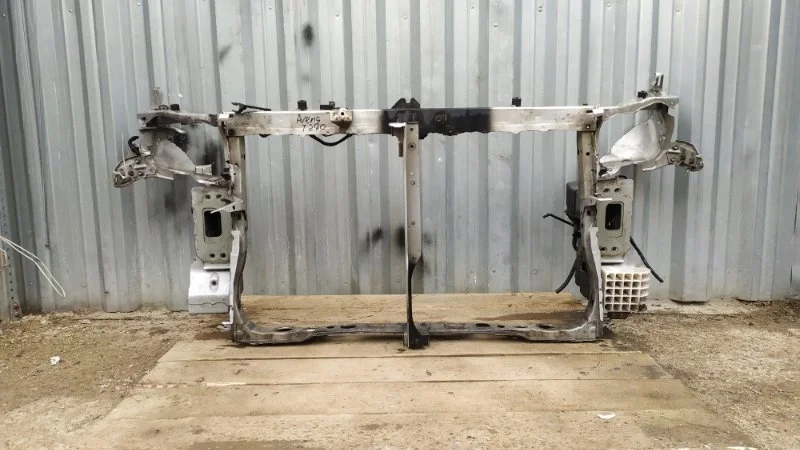 Панель передняя Toyota Avensis 3 2008-2015 5320105907 T270