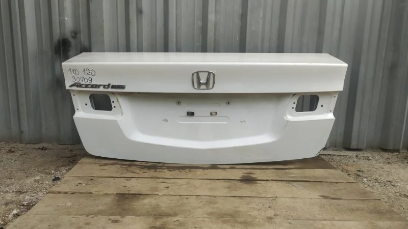 Крышка багажника Honda Accord 8 2008-2012 68500TL0G00ZZ