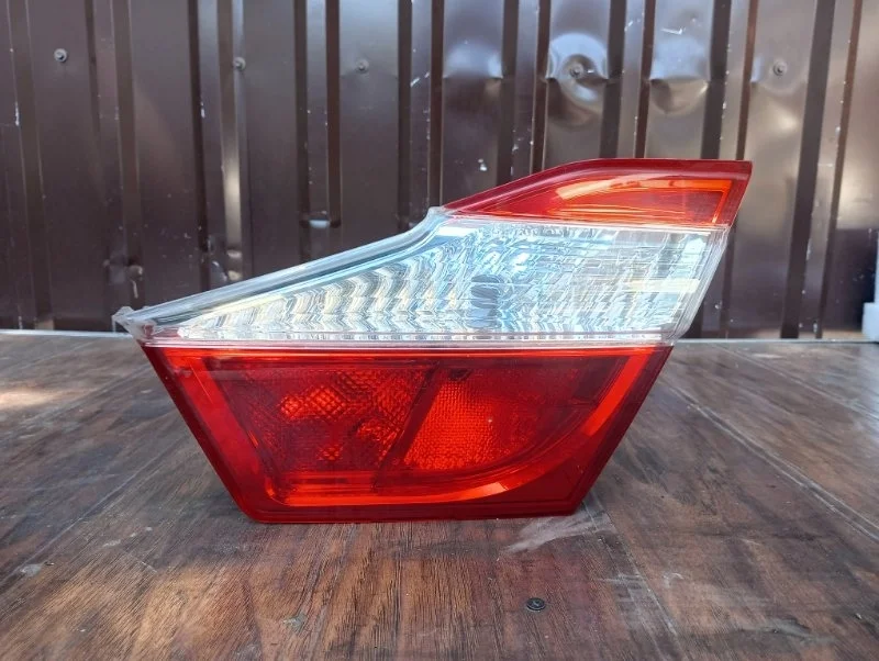 Фонарь Toyota Camry 2011-2014 8158133220 50, правый