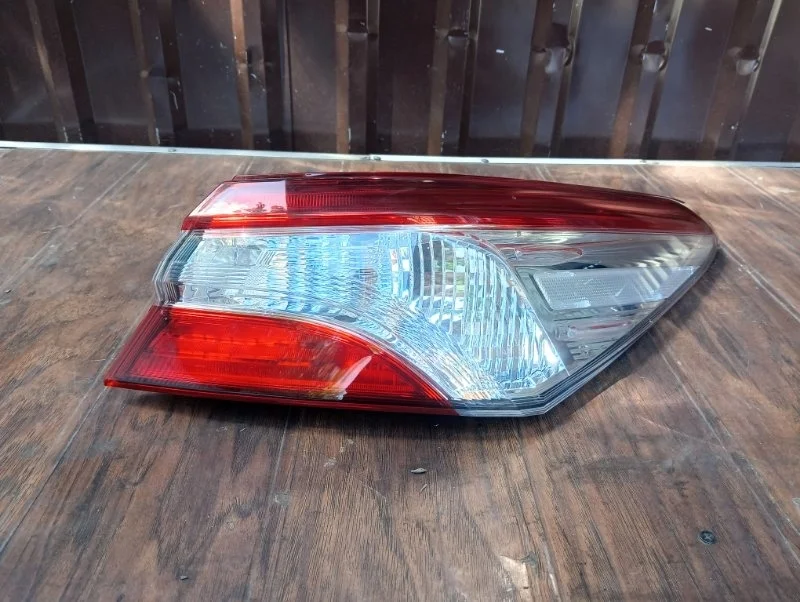 Фонарь Toyota Camry 2018-2021 8155133660 70, правый