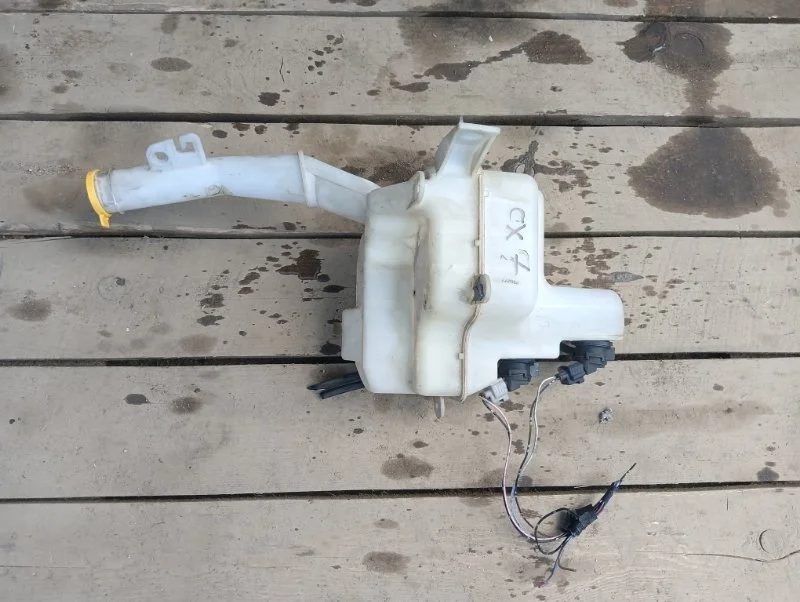 Бачок омывателя Mazda CX-7 2006-2012 EG2267481E