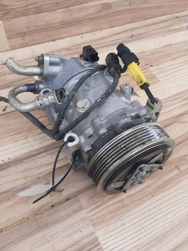 Компрессор кондиционера Peugeot 308 2007-2014 531 EP6