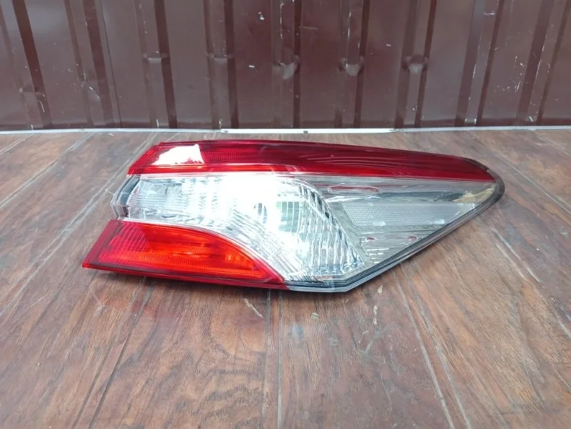 Фонарь Toyota Camry 2018-2021 8155133660 70, правый