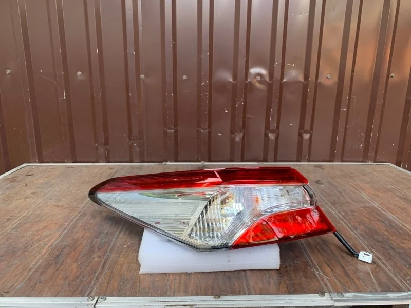 Фонарь Toyota Camry 2018-2021 8156133660 70, левый