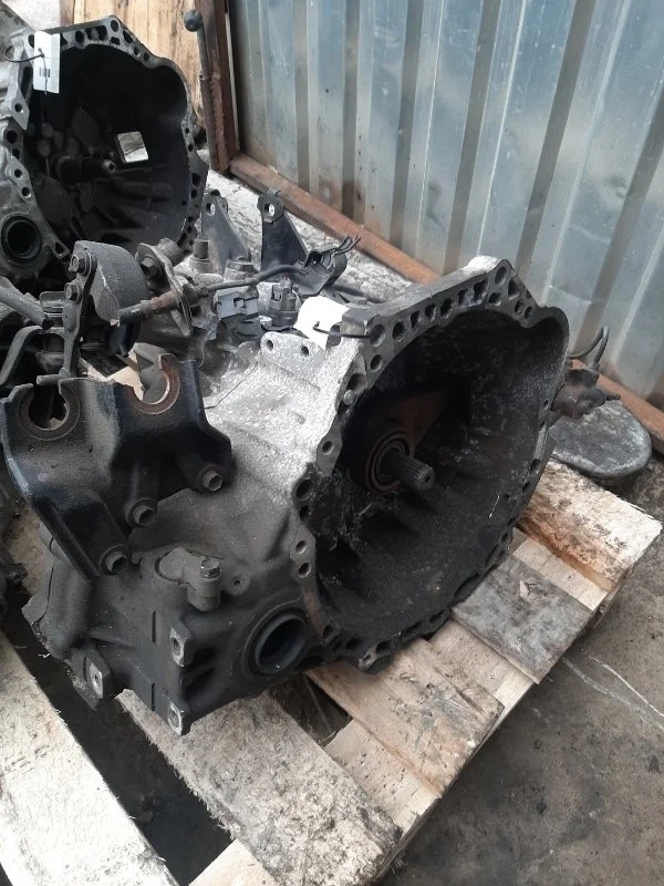 Мкпп Toyota Corolla 2000-2008 3030005020 1ZZ-FE