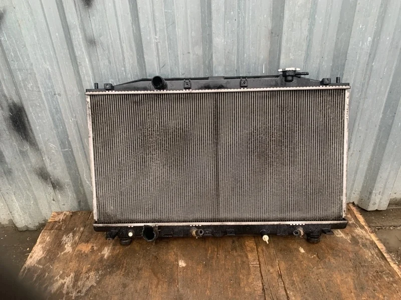 Радиатор охлаждения Honda Accord 8 2008-2012 19010RL6R51