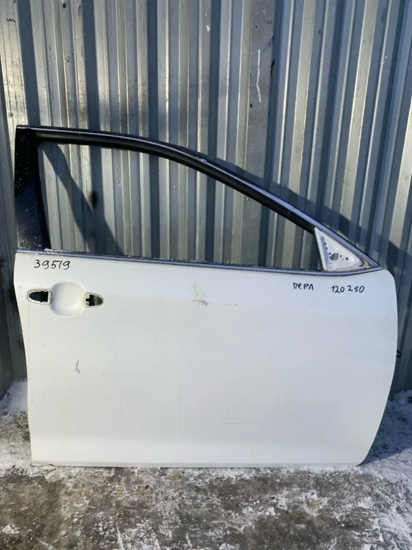 Дверь Toyota Camry 2012-2017 6700106230 50 55, передняя правая