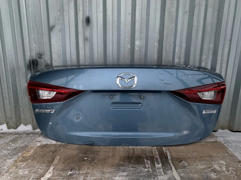 Крышка багажника Mazda 3 2013-2019 BHY45261XC BM