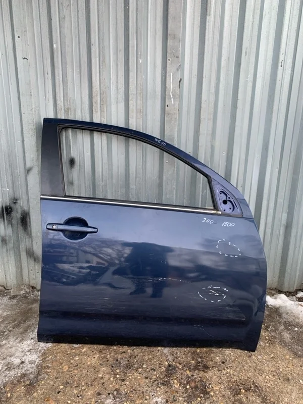 Дверь Citroen C-Crosser 2007-2012 9004Z8, передняя правая