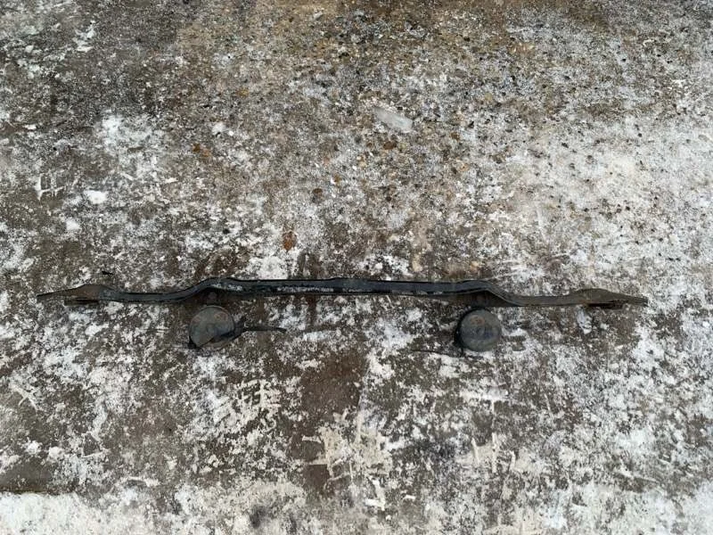 Усилитель бампера Toyota RAV4 2006-2009 5202942070 30, передний