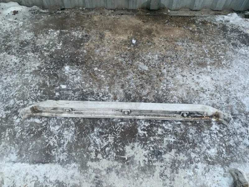 Абсорбер бампера Toyota Avensis 3 2008-2015 5261105010 T270, передний