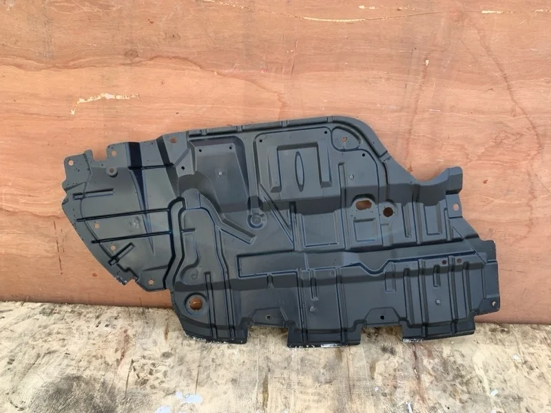 Пыльник бампера Toyota Camry 2014-2017 5144233180 55, передний левый