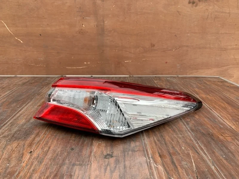 Фонарь Toyota Camry 2018-2021 8155133660 70, правый