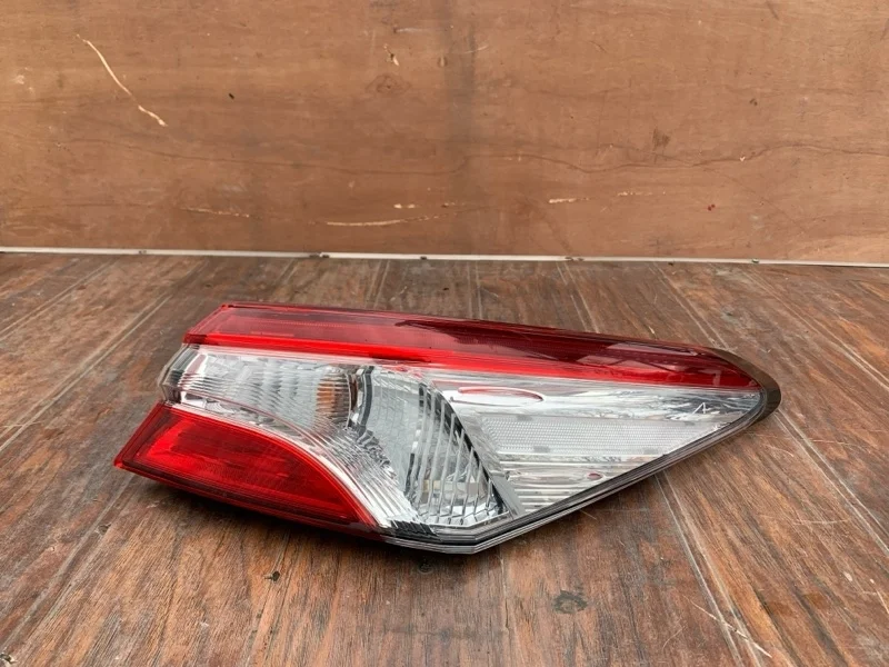 Фонарь Toyota Camry 2018-2021 8155133660 70, правый