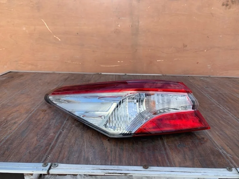 Фонарь Toyota Camry 2018-2021 8156133660 70, левый