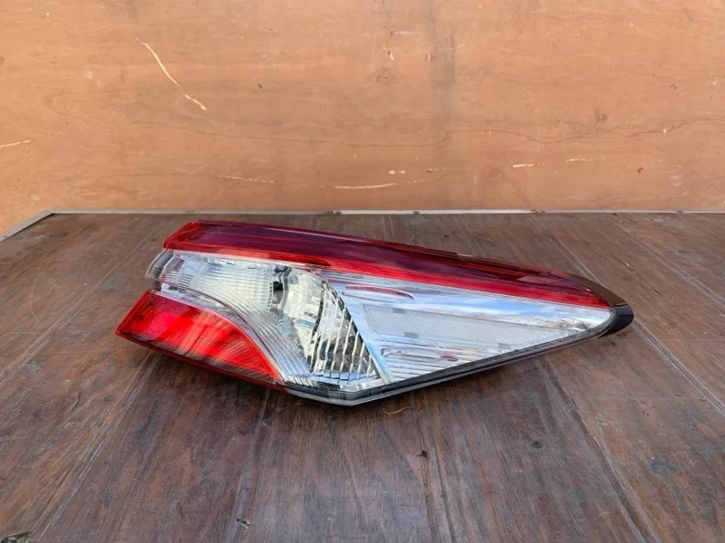 Фонарь Toyota Camry 2018-2021 8155133660 70, правый