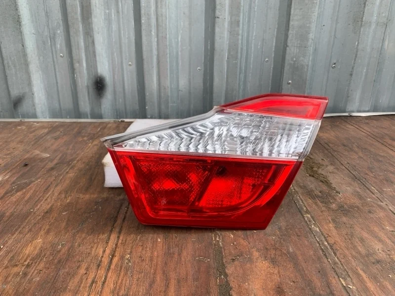 Фонарь Toyota Camry 2011-2014 8158133220 50, правый