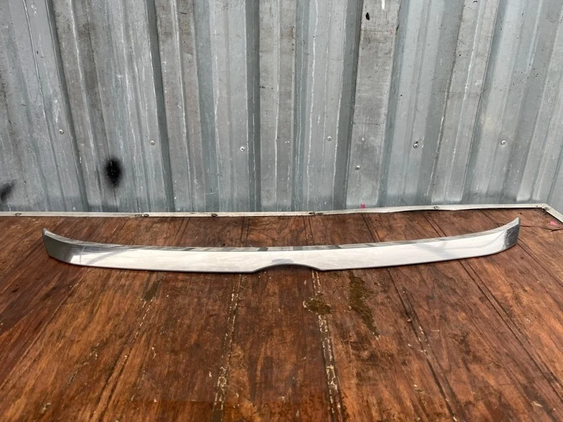 Молдинг капота Toyota Camry 2012-2014 7577033010 50