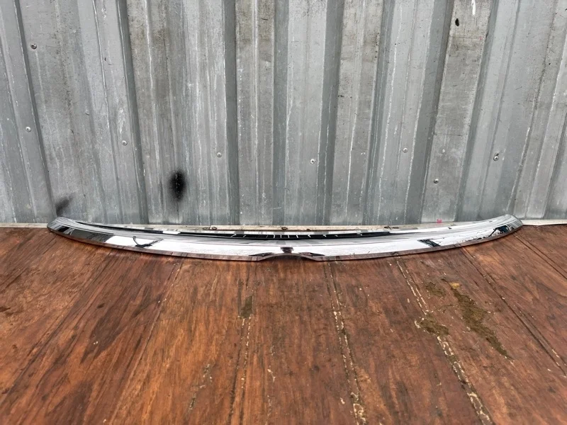 Молдинг капота Toyota Camry 2014-2017 7577006060 55