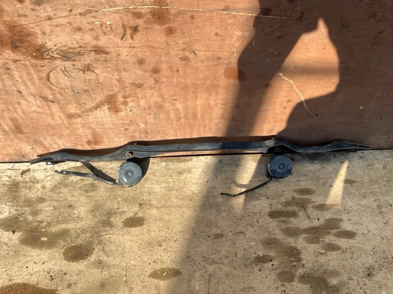 Усилитель бампера Toyota RAV4 2006-2009 5202942070 30, передний