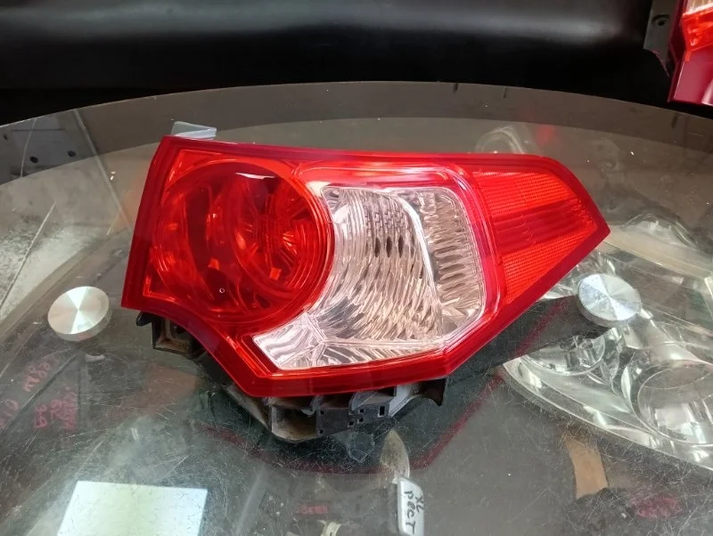 Фонарь Honda Accord 8 2011-2013 33500TL0G01, правый