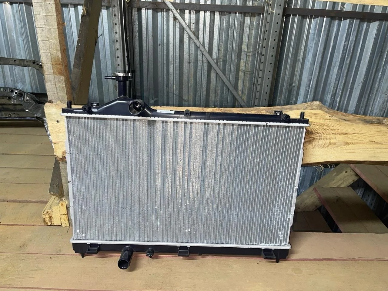 Радиатор охлаждения Mitsubishi Outlander 3 2012-2021 1350B075