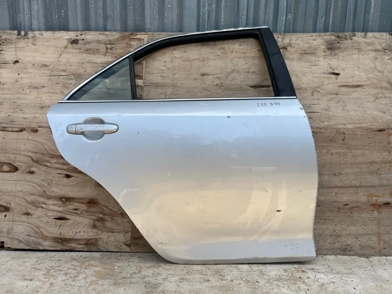 Дверь Toyota Camry 2012-2017 6700306270 50 55, задняя правая