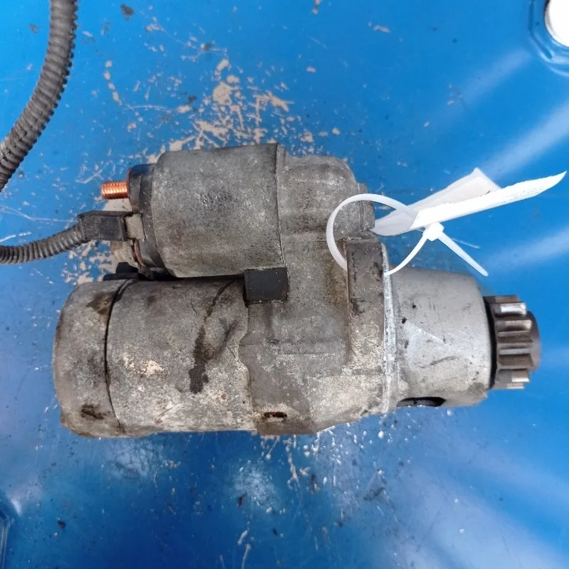 Стартер Nissan X-Trail 2001-2006 233008H500 T30 QR20DE