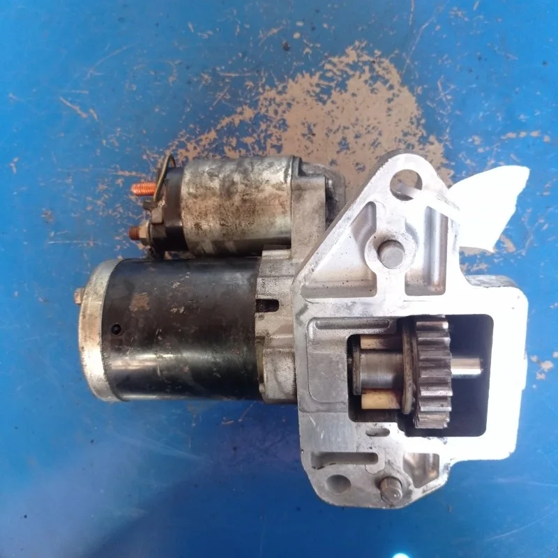 Стартер Mazda MPV 1999-2003 GY0118400B GY-DE