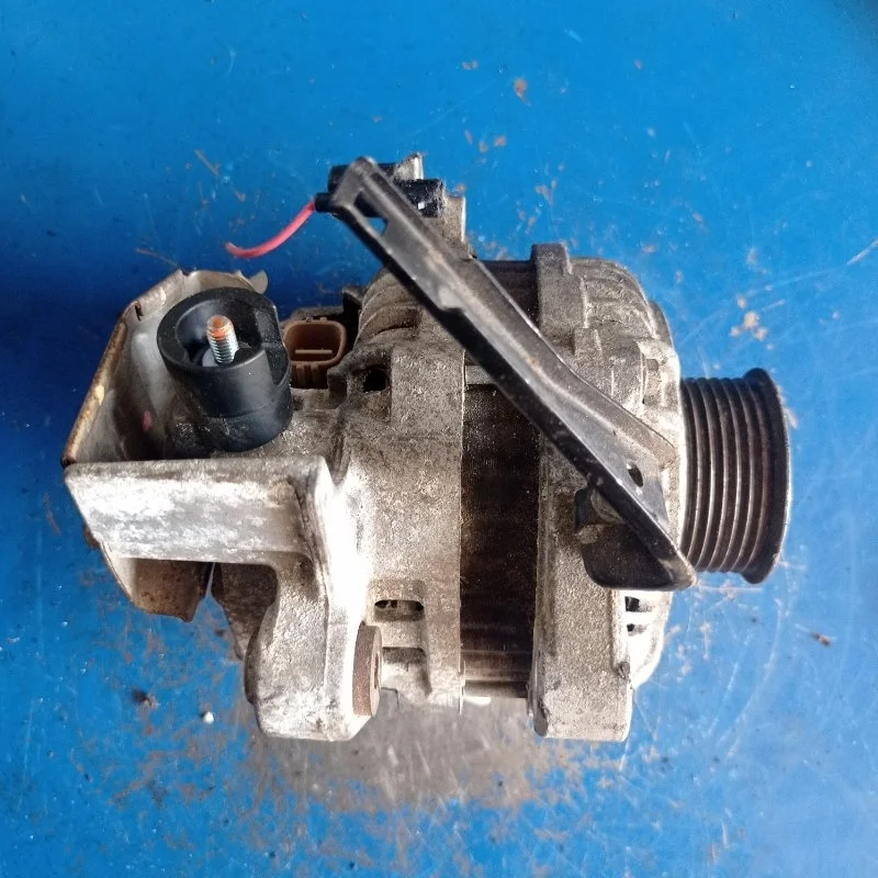 Генератор Honda Civic 8 2006-2012 31100RNAA01 4D R18A1