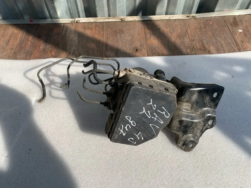 Блок управления Абс Toyota RAV4 2013-2018 4454042311 40