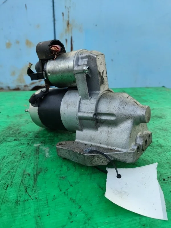 Стартер Mazda Tribute 2002-2007 AJ0318400 AJ