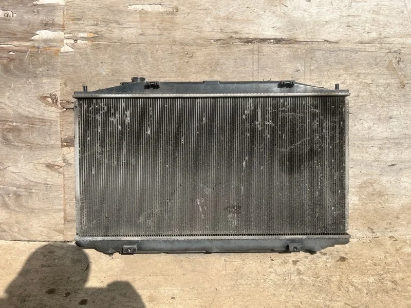 Радиатор охлаждения Honda Accord 8 2008-2012 19010RL6R51