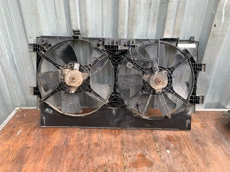 Диффузор вентиляторов в сборе Mitsubishi ASX 2010-2016 1350A297