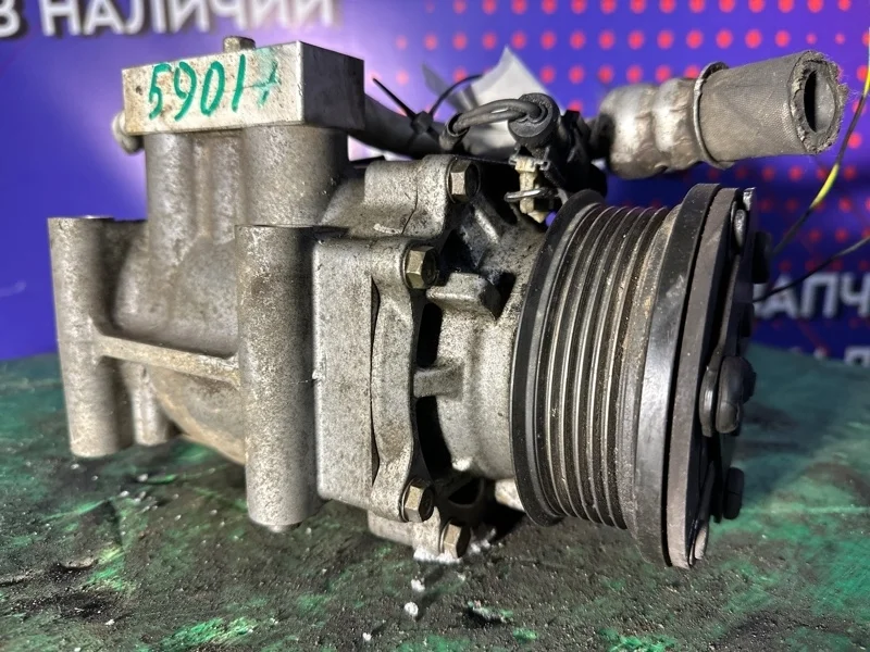 Компрессор кондиционера Ford Focus 1998-2004 1779107 1 EDDB EDDC EDDD EDDF 2.0Л 131ЛС