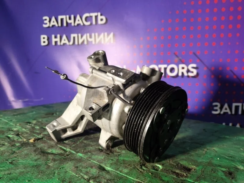 Компрессор кондиционера Subaru Forester 2009-2015 73111FJ000 FB20