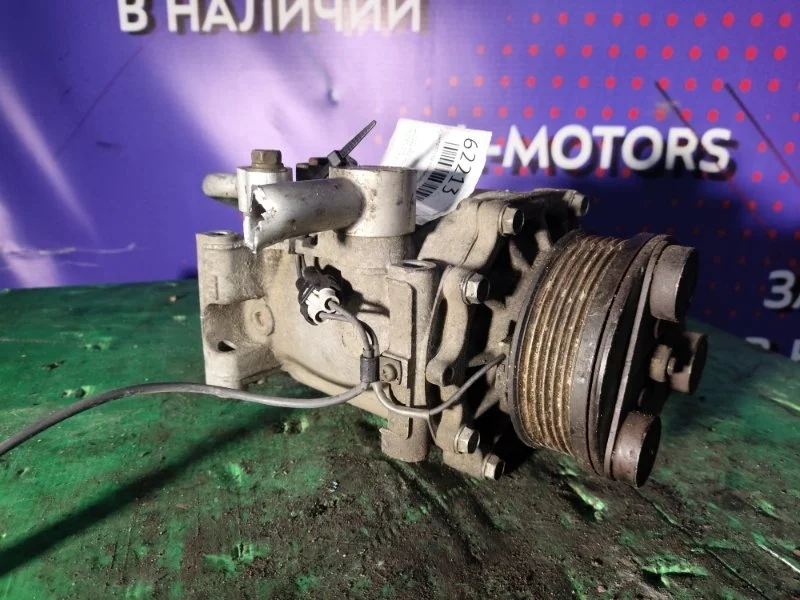 Компрессор кондиционера Mitsubishi Outlander 1 2002-2008 MR460704 4G63 4G64 4G69